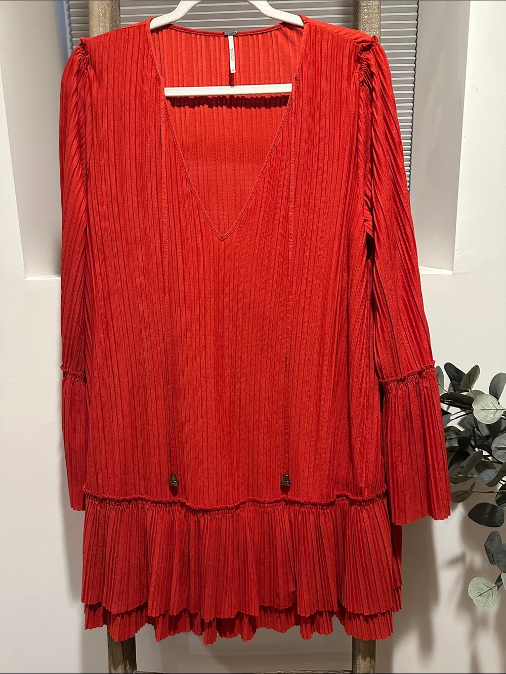 Free People Red Pleated V-Neck Long-Sleeve Dress